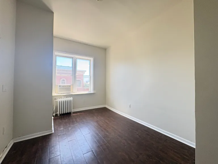 968 Summit Ave #31 — Photo 3