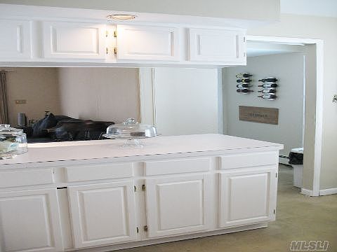5th image of 250 Cedrus Ave