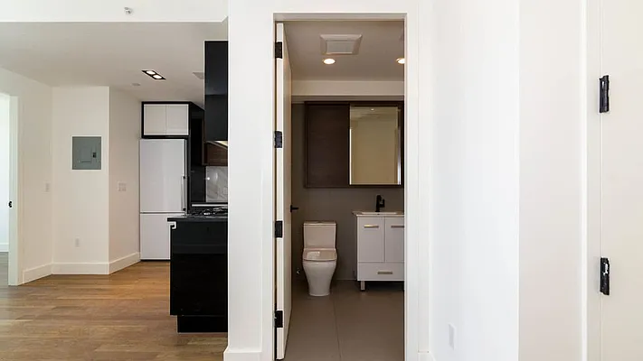 Rented by Nooklyn NYC LLC | media 14
