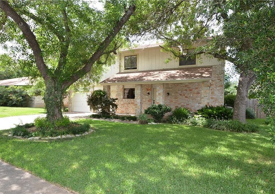 1st image of 10912 Hillside Oak Ln