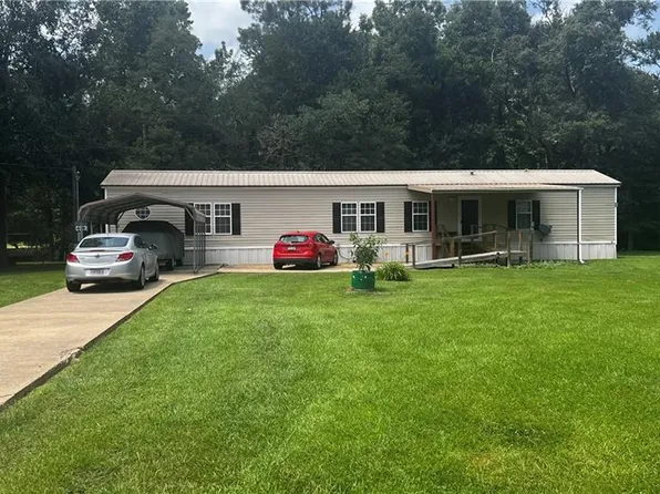 1992 8th St, Sicily Island, LA 71368