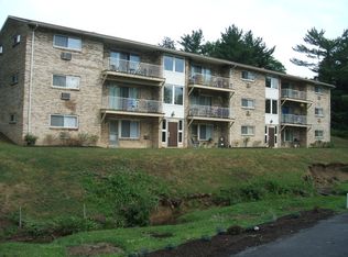 1100 Morton Dr APT 8, Harrisburg, PA 17109