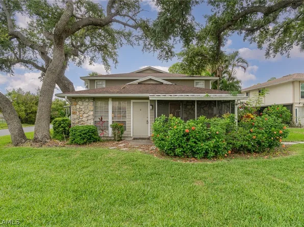 3257 Royal Canadian Trce APT 1, Fort Myers, FL 33907
