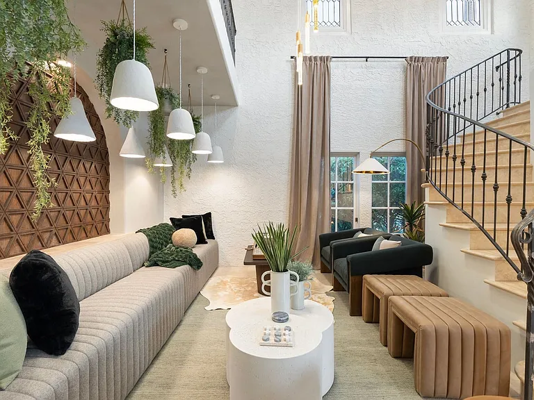 Building's Lounge