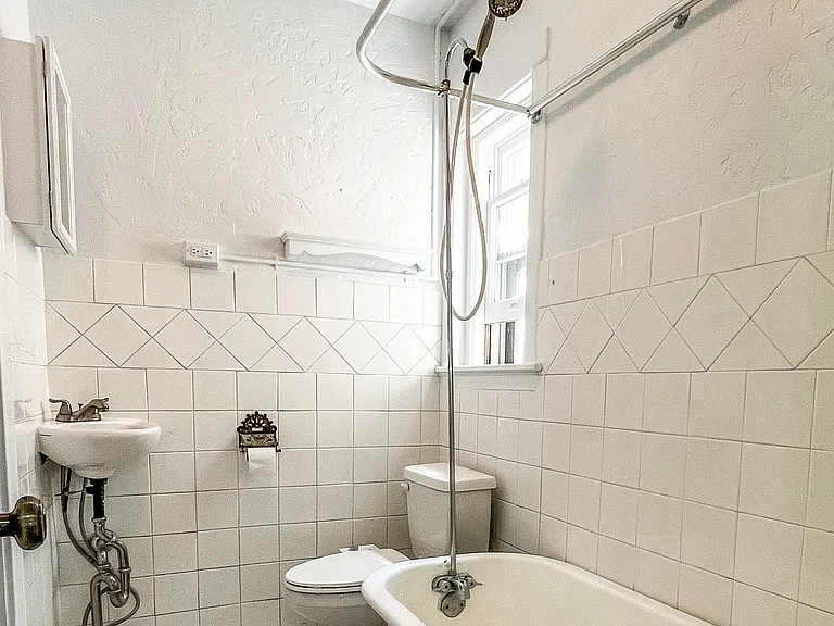 1137 N Sherman St #22 — Photo 19