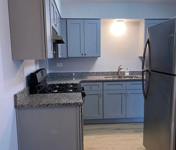 7121 W 166th St #3A — Photo 3