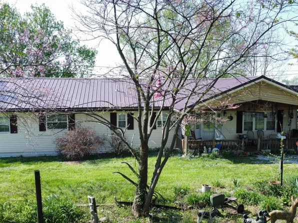 439 Sebree Rd, Stamping Ground, KY 40379
