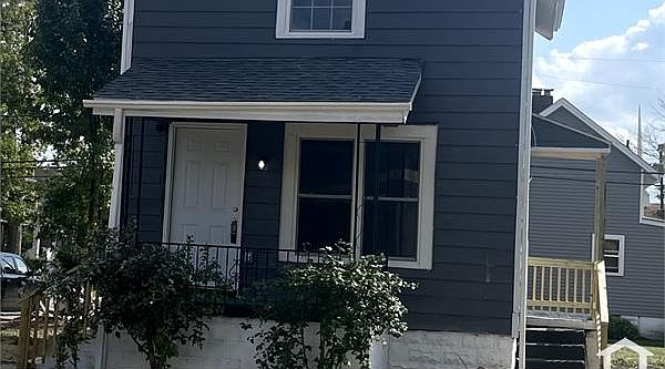 1st image of 1597 N Isabel Ave