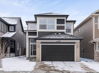 308 W Lucas Way NW, Calgary, AB T3P0R5