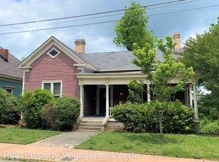1087 Walnut St, Macon, GA 31201