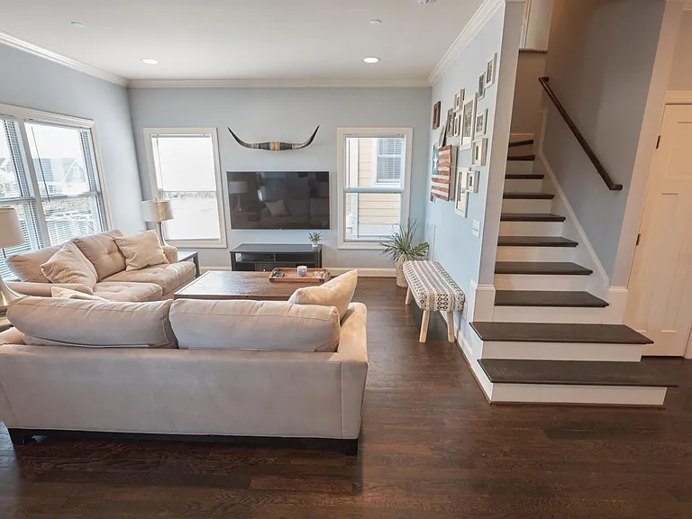 4510 Michigan Ave — Photo 4