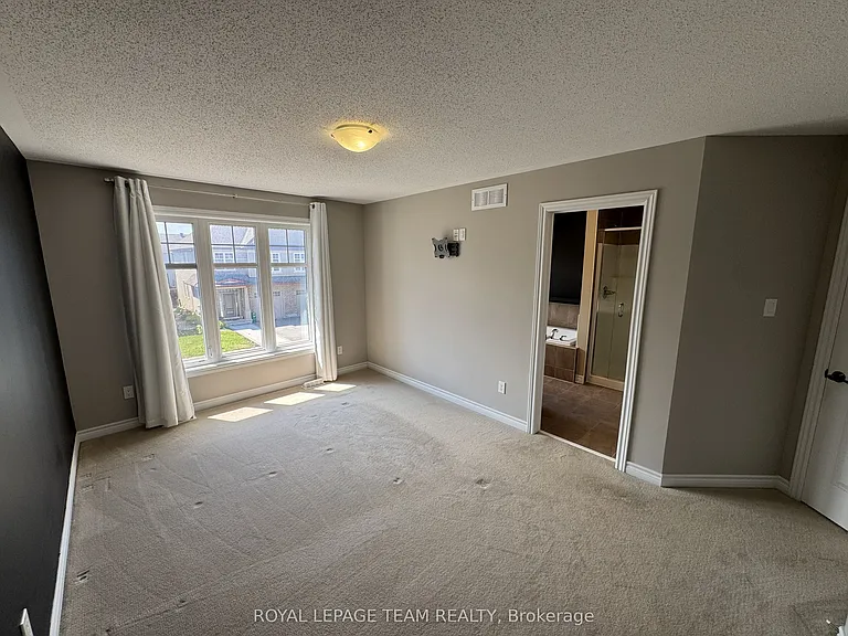 630 Moorpark Ave — Photo 14