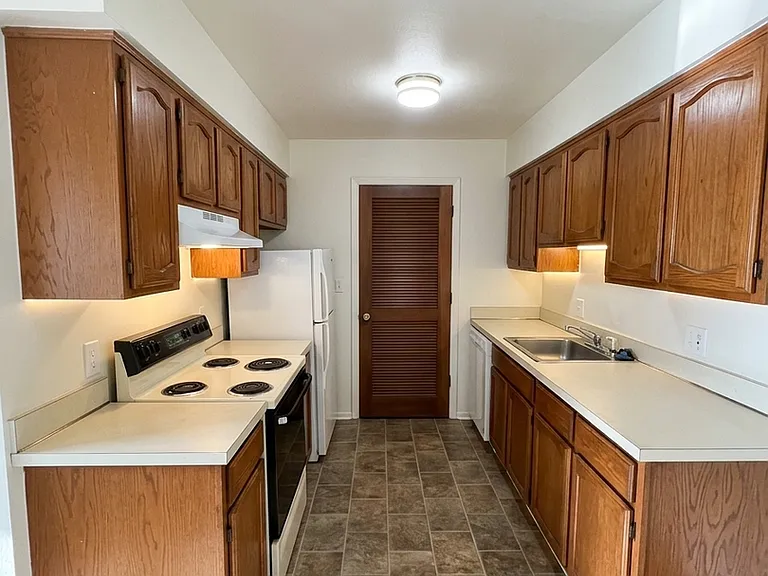 18600 Fraser Group — Photo 7