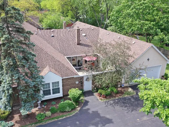 3 Holyoke On Auburn, Rolling Meadows, IL 60008