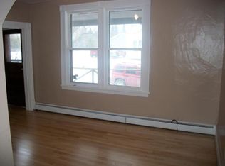 221 Seymour Ave, Marquette, MI 49855