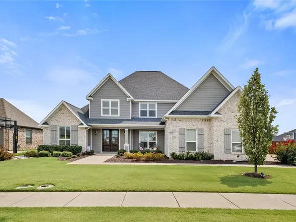 4311 S 86th Pl, Bentonville, AR 72713