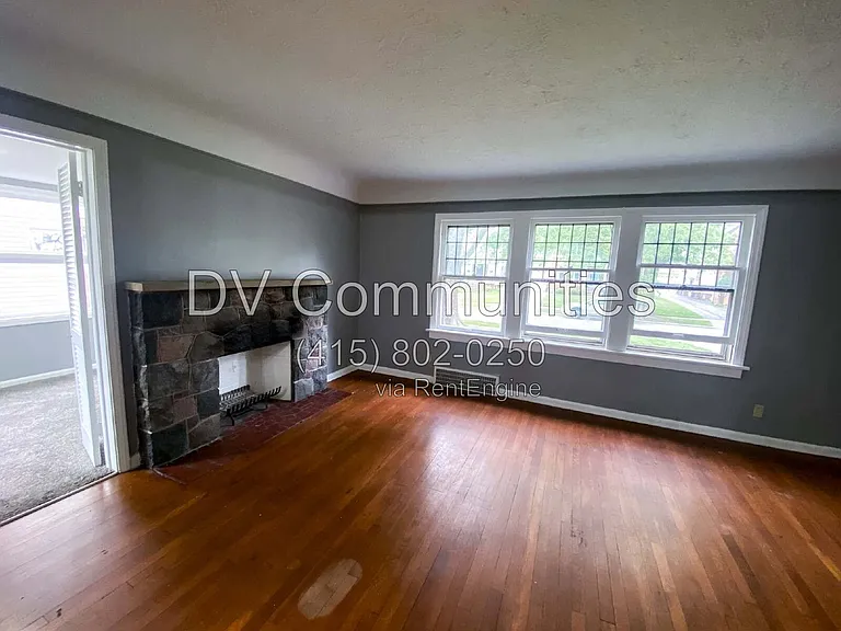 1504 Sherbrook Rd #1 — Photo 24