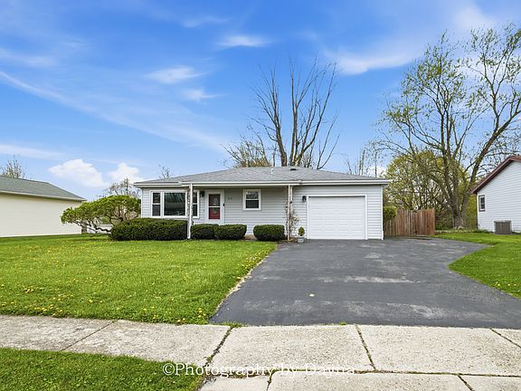 2nd image of 913 Southgate Rd