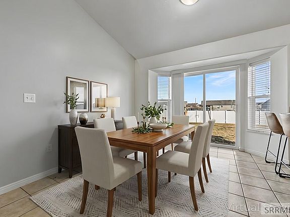 4th image of 3972 N Flaming Rock Rd