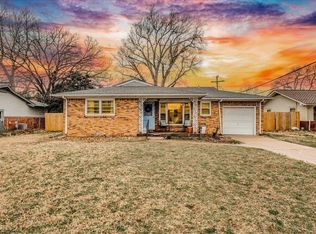 2445 N Riverlawn Dr, Wichita, KS 67204