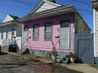 2318 Harmony St, New Orleans, LA 70115