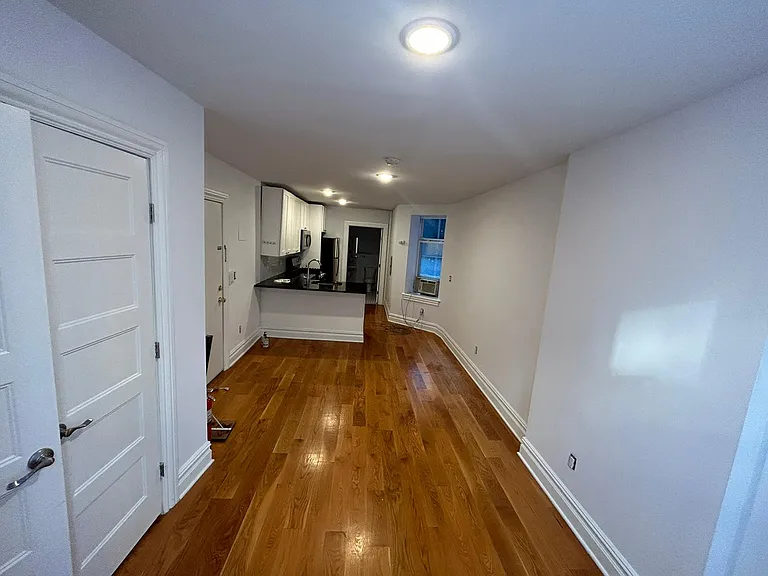 331 Baldwin Ave #1 — Photo 3