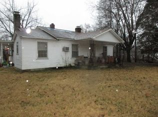 1325 Cumberland Heights Rd, Clarksville, TN 37040