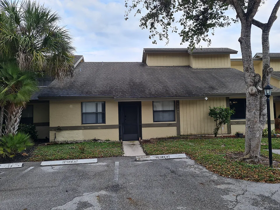 2-9260 Ketay Cir #2