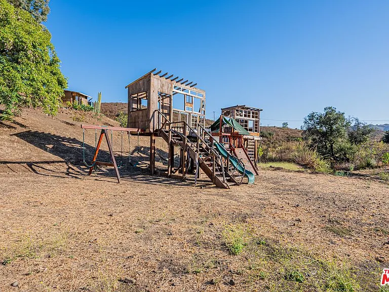 34136 Mulholland Hwy — Photo 38