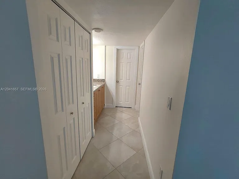 5701 Collins Ave #619 — Photo 17