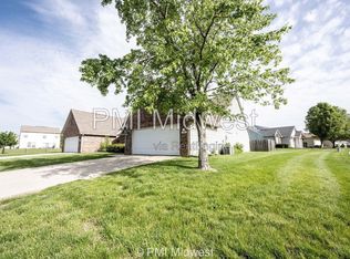 1092 Cobra Dr, Franklin, IN 46131