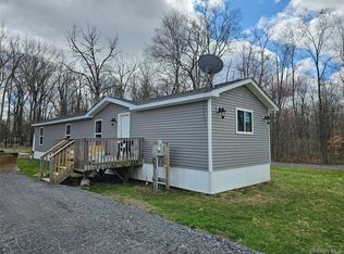 334 Fair Oaks Rd, Middletown, NY 10940