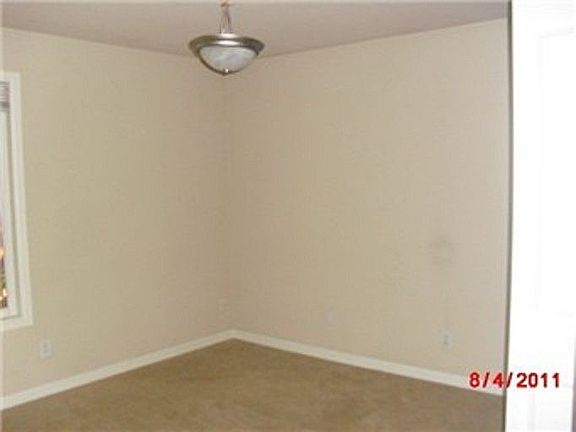 3rd image of 1111 Kirkland Ave APT 4A
