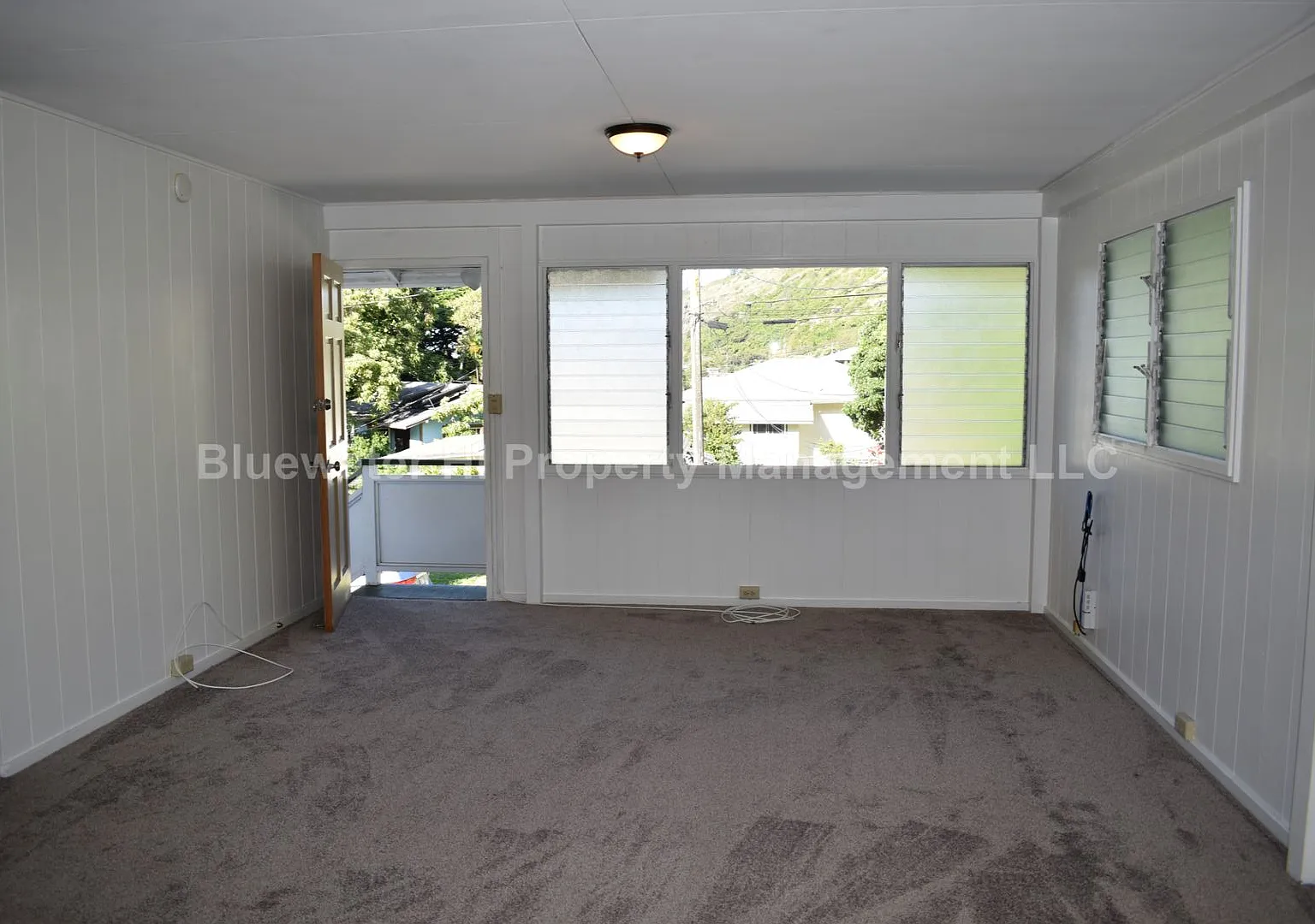 Palolo 3/1/2 duplex home w/ utl. incl. — Photo 3