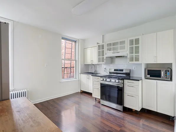 67 Franklin Street image 1 of 15