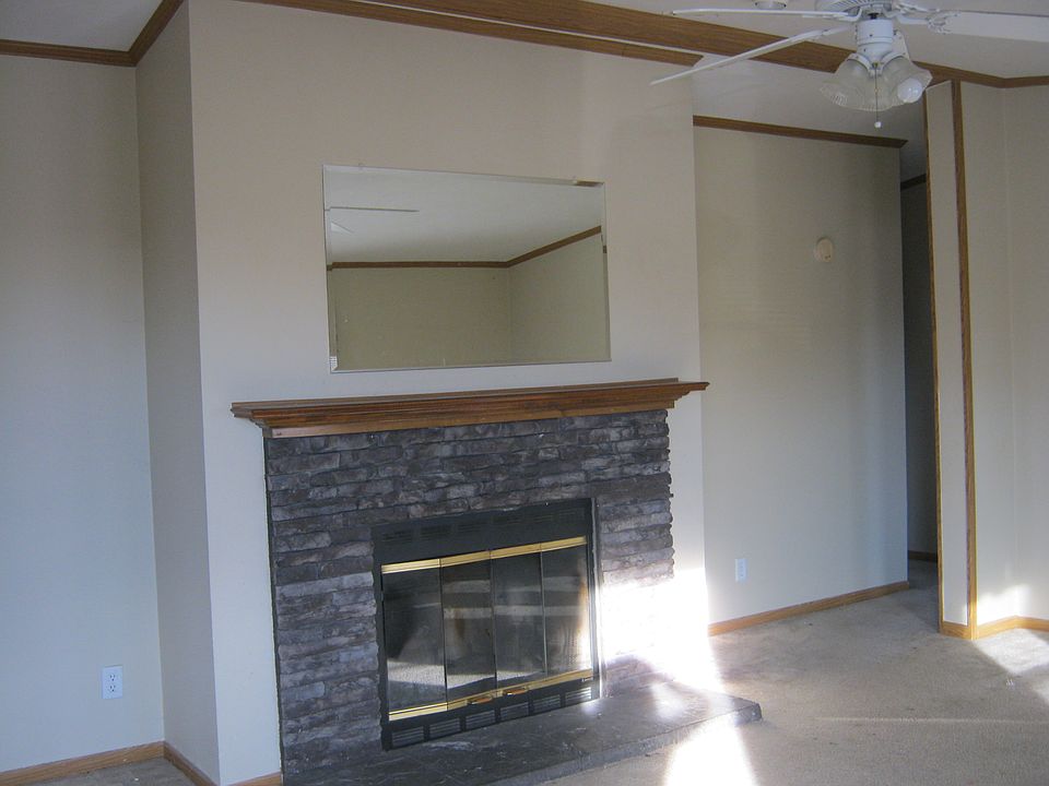 2nd image of 3400 Sagebrush Blvd