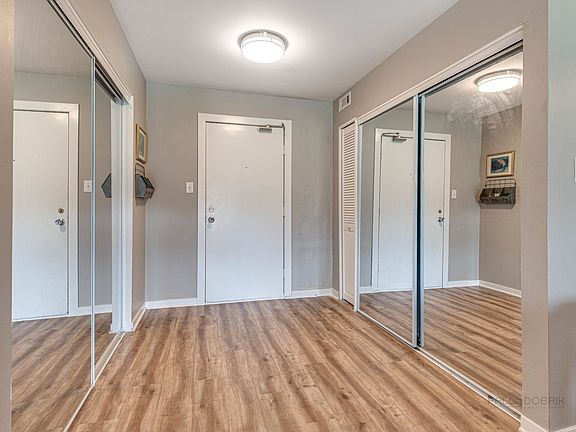 3rd image of 2238 N Baldwin Way Unit 6B