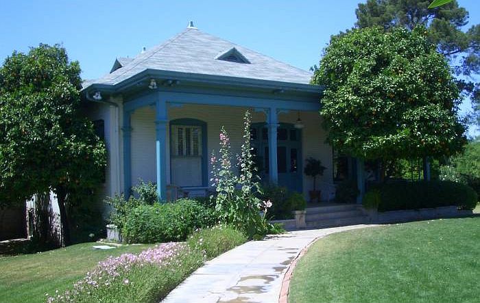 The Franklin House