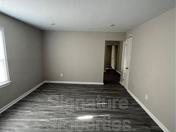 4th image of 631 Quincy St Unit C