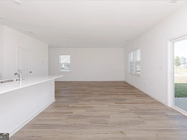 218 Hickory Ridge Trl — Photo 14