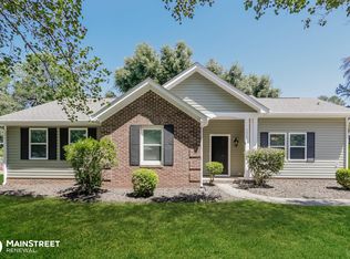 5925 Old Meadow Rd, Charlotte, NC 28227