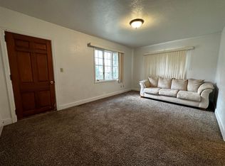 705 Ohio St, Chinook, MT 59523