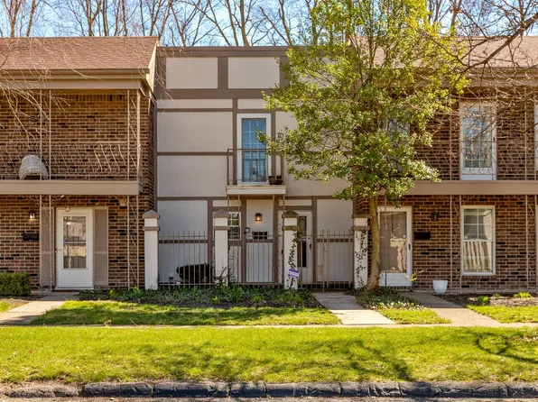 5513 Garden Walk Dr, Indianapolis, IN 46220