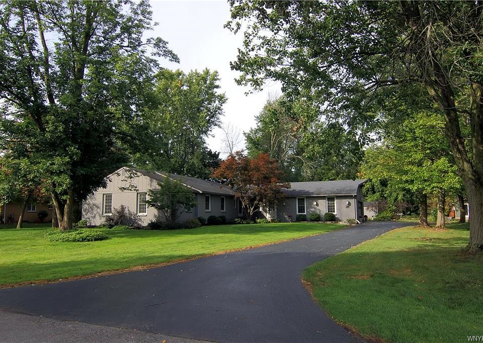 1st image of 5092 Brookhaven Dr