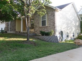 13363 Wintergreen Estates Dr, Fenton, MO