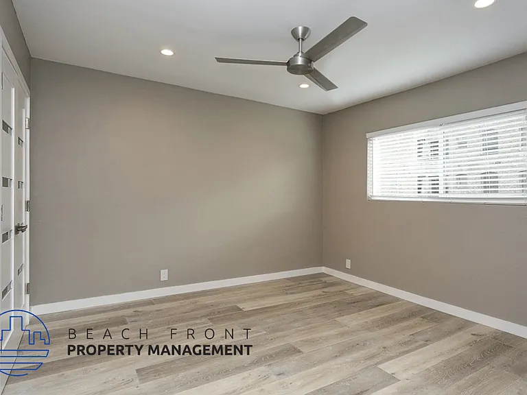 514 S Mariposa Ave — Photo 7