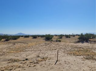 800 Vinton Rd, Adelanto, CA 92301