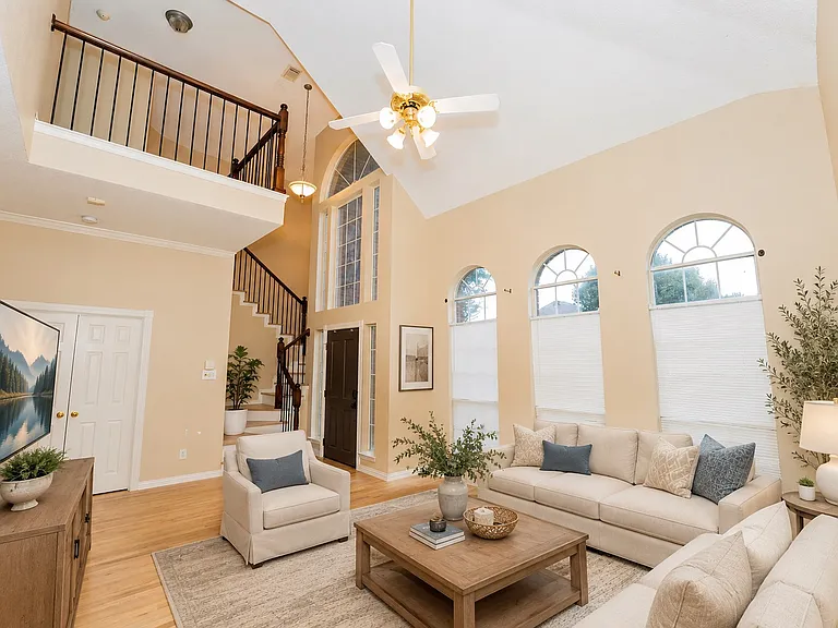 669 Nottingham Dr — Photo 9