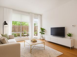 170 N 11th St APT 2F, Brooklyn, NY 11211