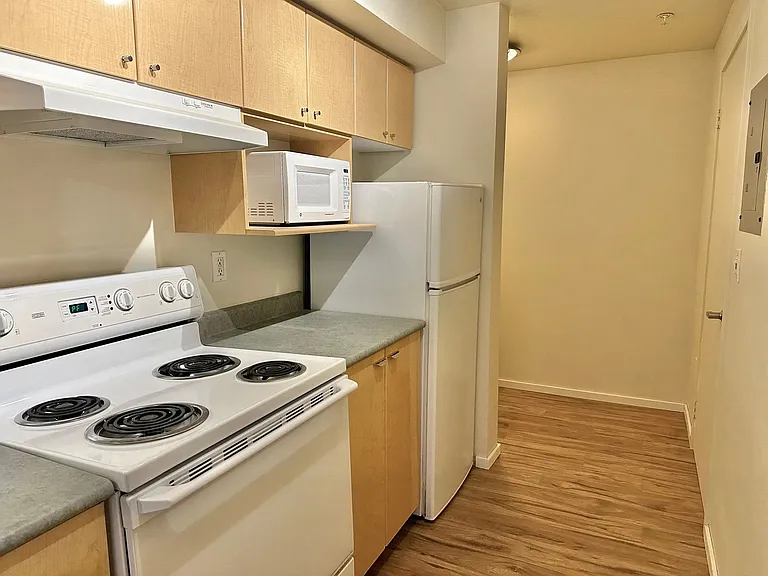 425 Vine St #420 — Photo 5